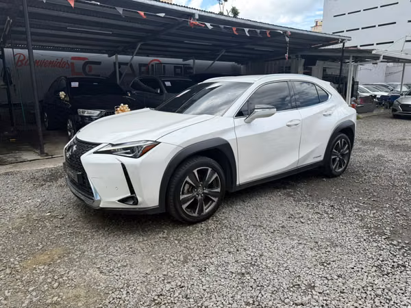 Lexus UX 250h 2022