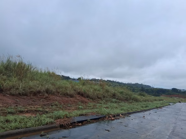 SE VENDE TERRNO EN GREEN VALLEY