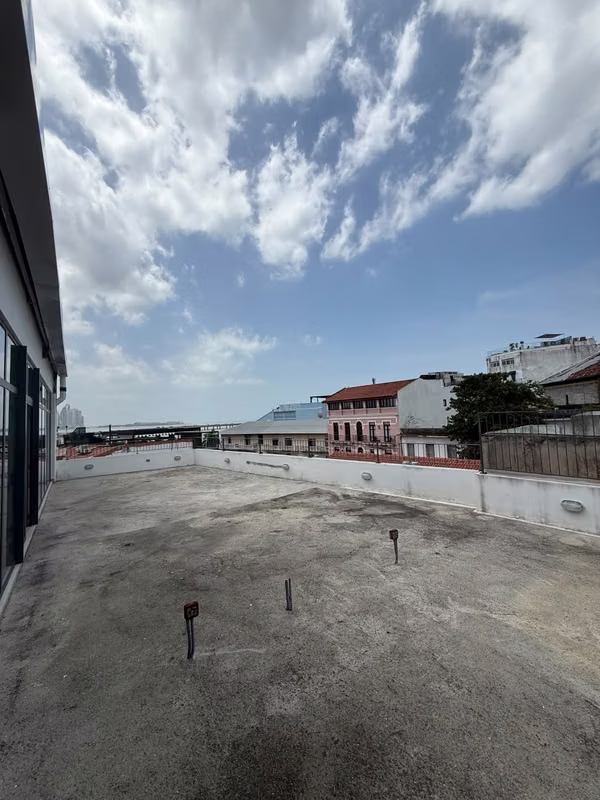 Venta de Local Comercial en Casco Antiguo, Callejón del Soná, 311m2