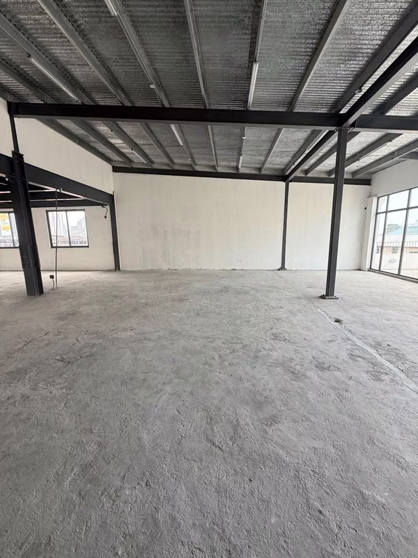 Venta de Local Comercial en Casco Antiguo, Callejón del Soná, 311m2