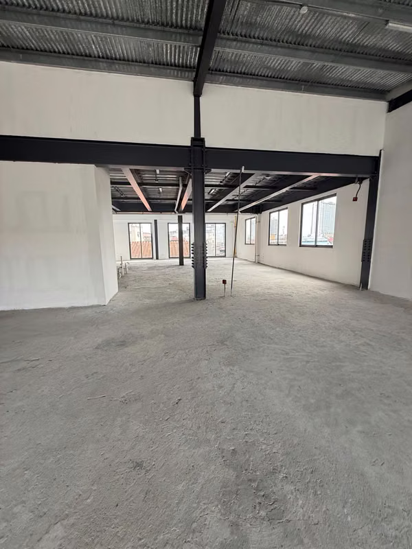 Venta de Local Comercial en Casco Antiguo, Callejón del Soná, 311m2