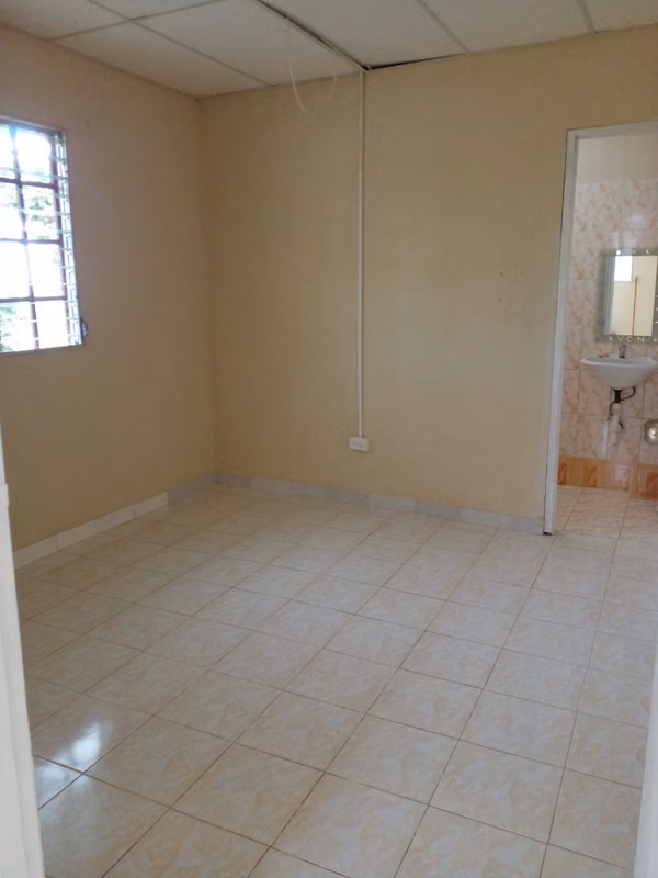 INDEPENDENT ROOM RENTAL