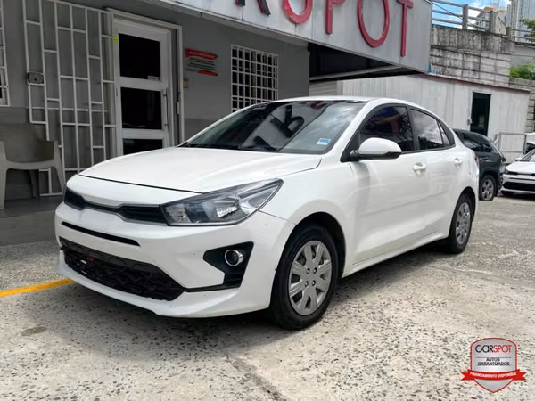 Kia Rio 2024 Automática EF1369