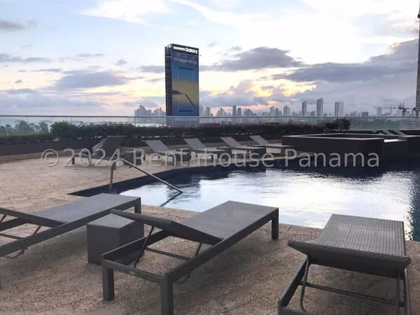 Apartamento en venta PH Country Club Costa del Este
