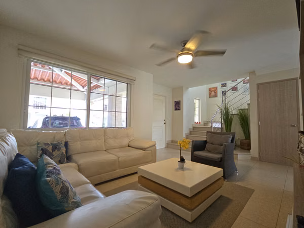 Fully Furnished House for Rent in Reserva de Versalles | 3 Bed. | $2,100