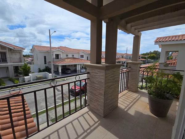 Fully Furnished House for Rent in Reserva de Versalles | 3 Bed. | $2,100
