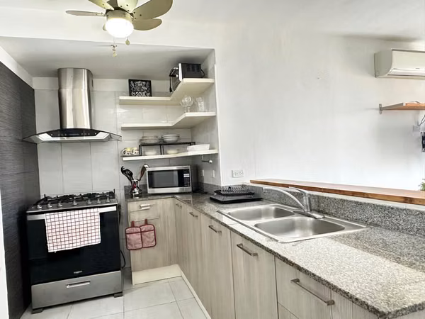 Furnished Apartment for Rent – PH Metropolitan Park