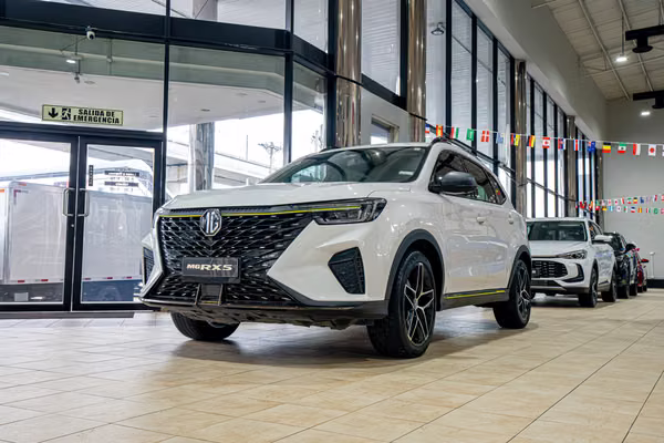 VEHICULO MG RX5 TROPHY EN PERFECTO ESTADO