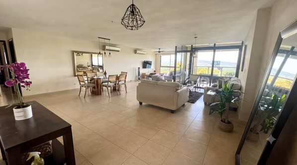 Furnished 3 Bedrooms Apartment for Rent in Costa del Este