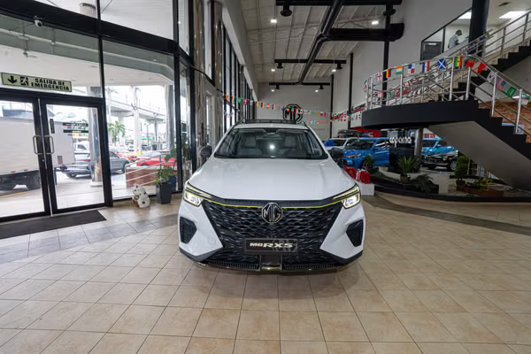 VENTA DE MG RX5 TROPHY EN PERFECTO ESTADO