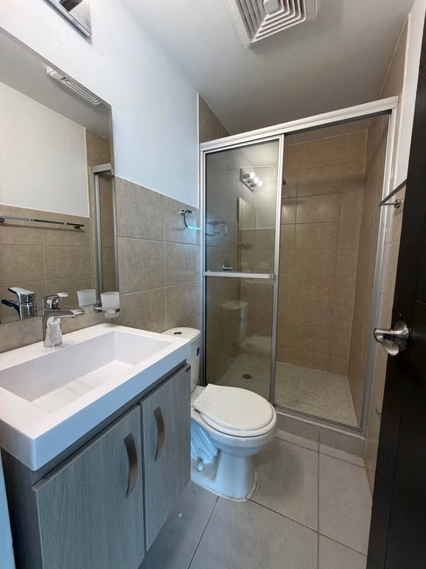 SE VENDE APARTAMENTO EN VIA ESPAÑA