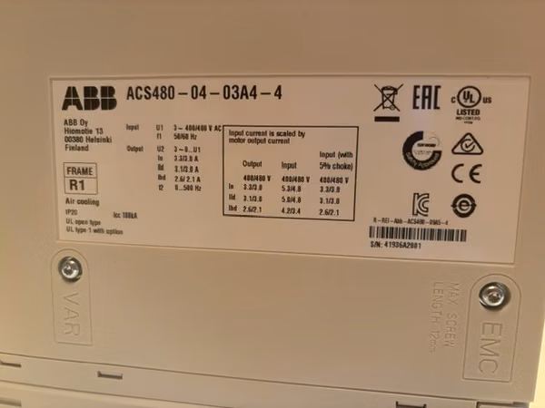 Variador de frecuencia ABB
