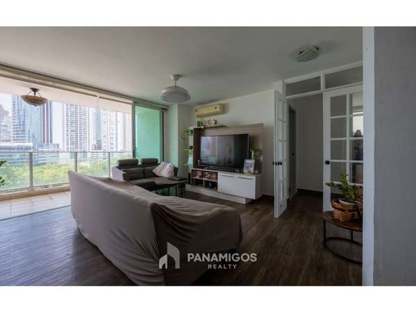 Apartamento con línea blanca en PH Sevilla, Costa del Este