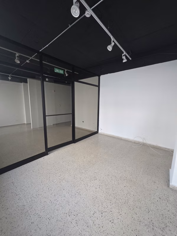 Office rental in excellent price!