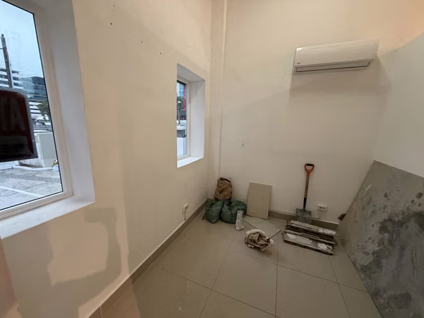 Spacious Commercial in Obarrio near Samuel Lewis Avenue