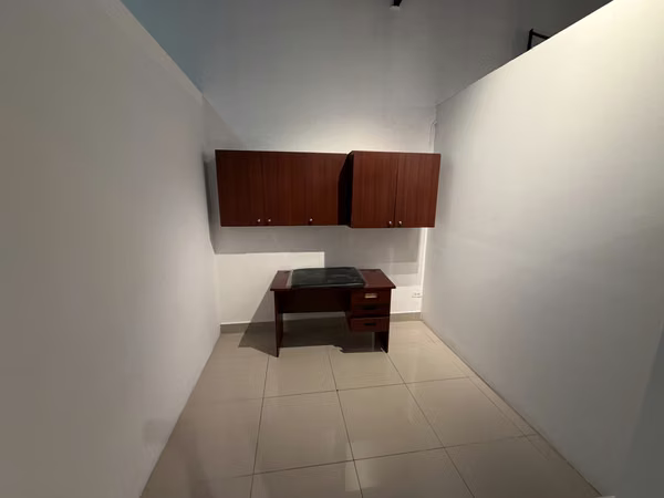 Spacious Commercial in Obarrio near Samuel Lewis Avenue