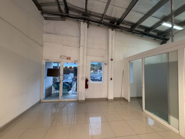 Spacious Commercial in Obarrio near Samuel Lewis Avenue