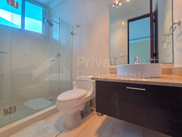 Rental Apartment in East Coast PH Pearl