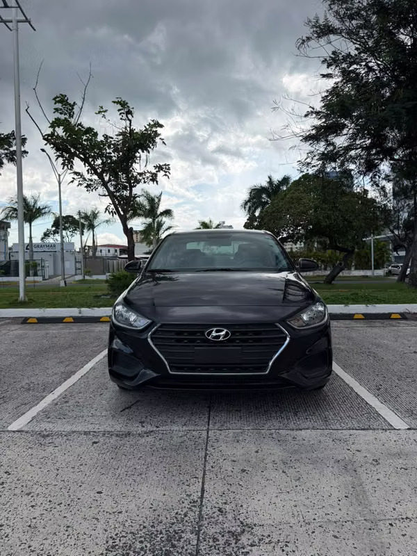 HYUNDAI ACCENT 2023 AUTOMATICO