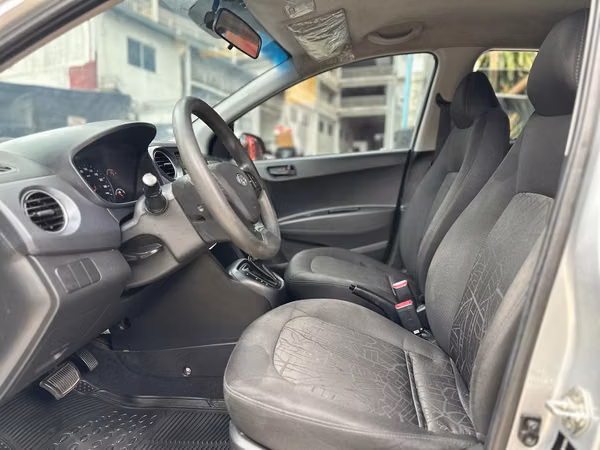 HYUNDIA GRAND I10