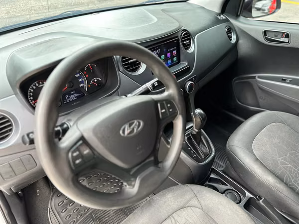 HYUNDIA GRAND I10