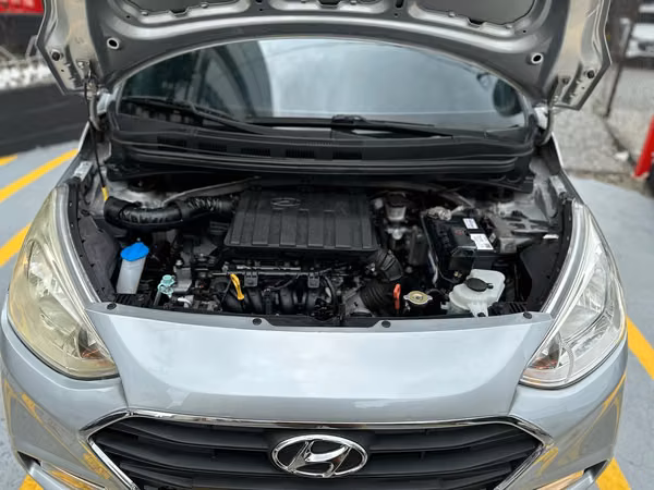 HYUNDIA GRAND I10