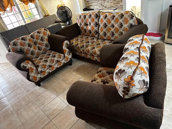 Se venden sofas