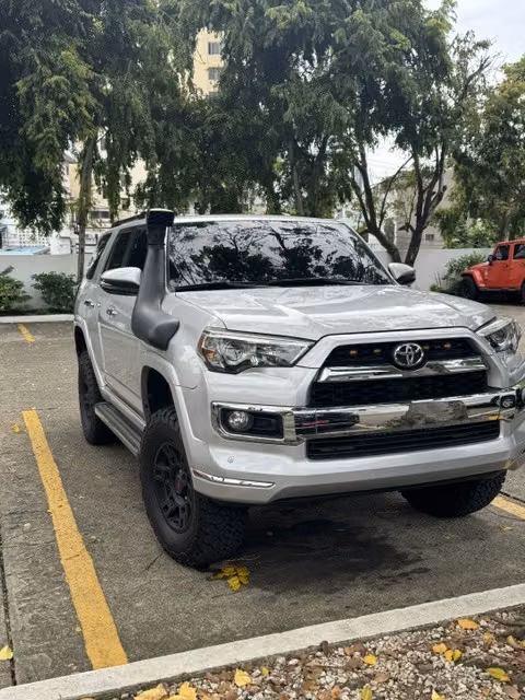 2015 Toyota 4 Runner Limited
