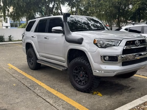 2015 Toyota 4 Runner Limited