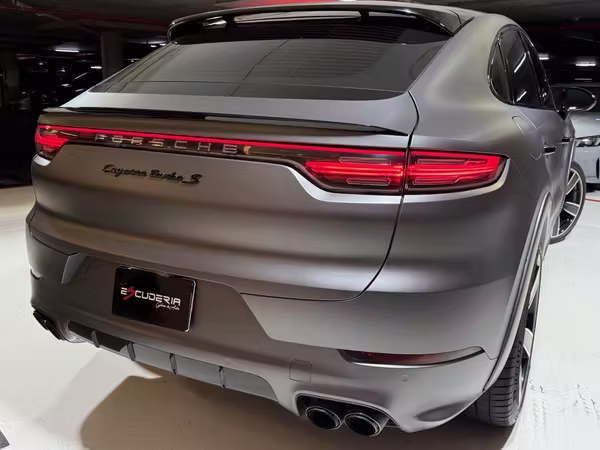 PORSCHE CAYENNE TURBO S E-HYBRID 2020