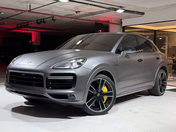 PORSCHE CAYENNE TURBO S E-HYBRID 2020