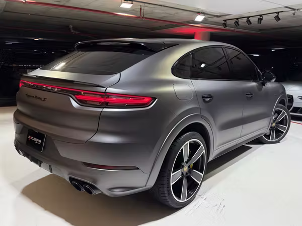 PORSCHE CAYENNE TURBO S E-HYBRID 2020