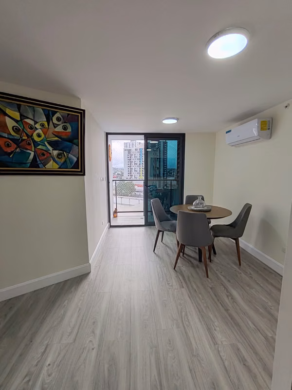 Se Vende Apartamento PH Epoca, Parque Lefevre Panamá