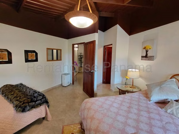 VENDO LA CASA DE ENSUEÑO QUE SIEMPRE HAS BUSCADO EN CERRO AZUL 26CDY7194