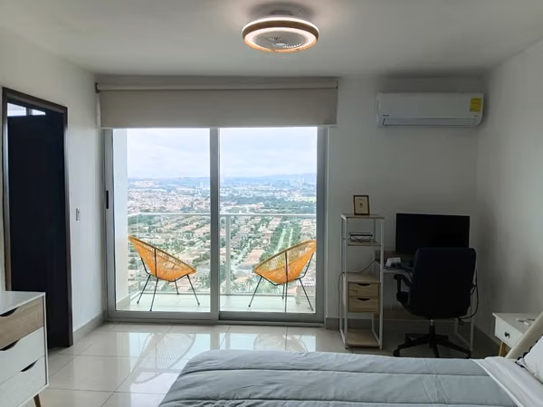 PH Latitude - Vendo Lindo Apartamento - Oportunidad!!!