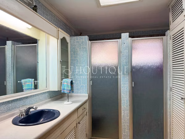 Sale of House in San Francisco - Panama City