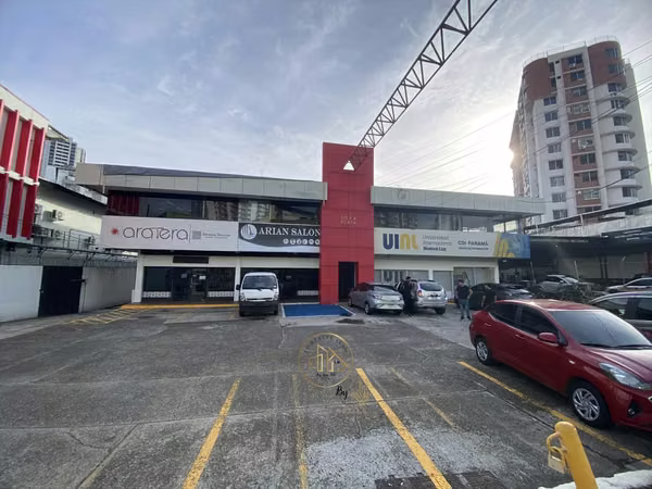 Alquiler de Local Comercial / Oficina en Vista Hermosa - LH