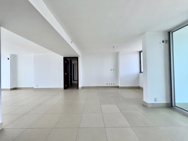 BRAND NEW APARTMENT FOR SALE | COSTA DEL ESTE