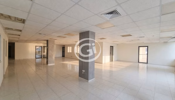 Sale Corporate Office El Dorado. Spaces and Excellent Location