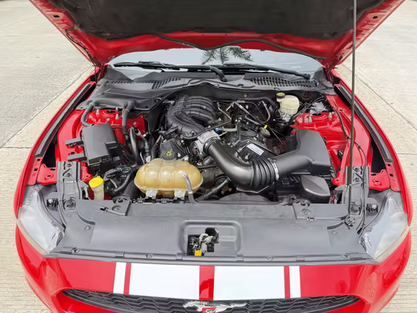 Ford Mustang 2015 a solo $15,500 Negociable
