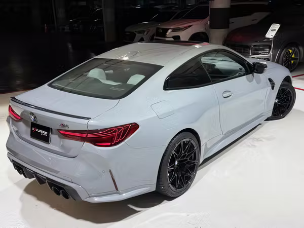 BMW M4 COMPETITION 2025