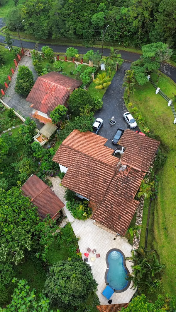HOUSE FOR SALE IN ALTOS DEL MARIA WITH POOL 1600M2 5 BEDROOMS