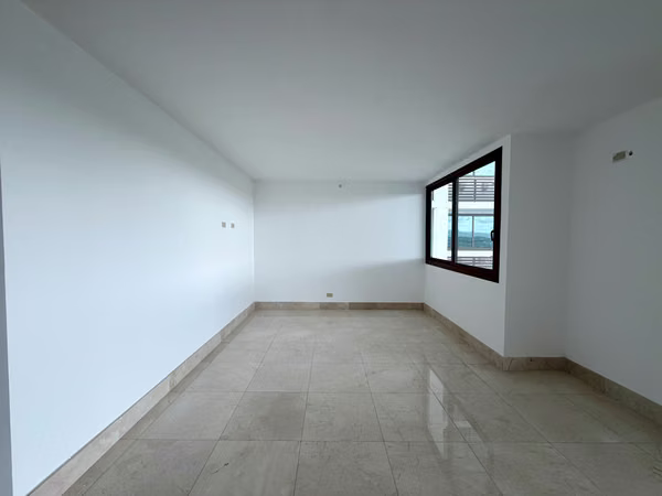 PH THE COLONIAL – SANTA MARIA – FOR SALE