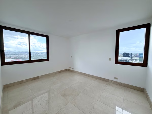 PH THE COLONIAL – SANTA MARIA – FOR SALE