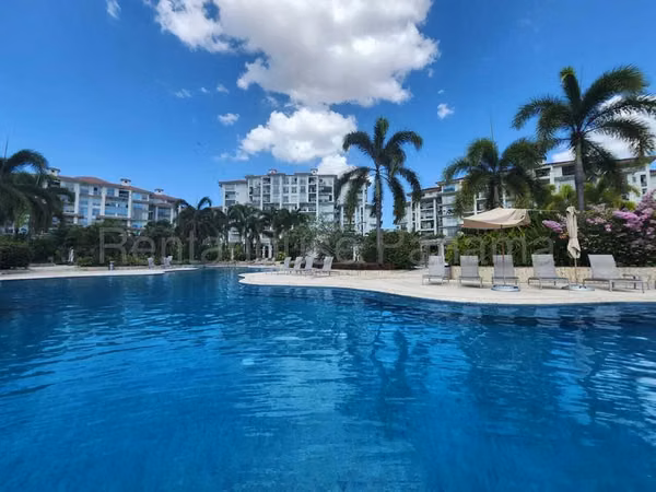 Apartment for Sale in Santa Maria J766GRR