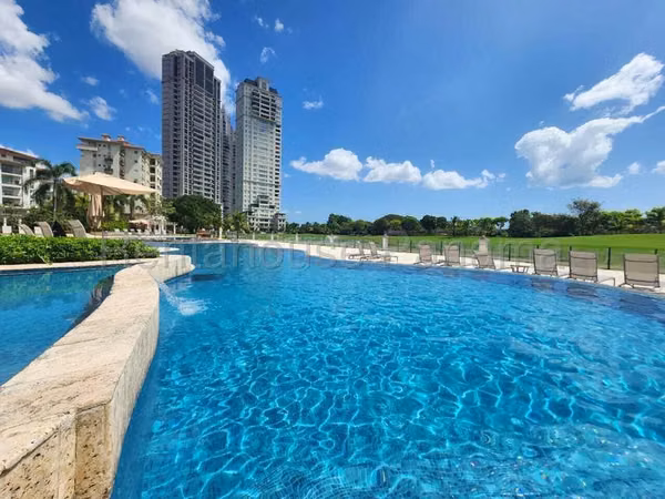 Apartment for Sale in Santa Maria J766GRR