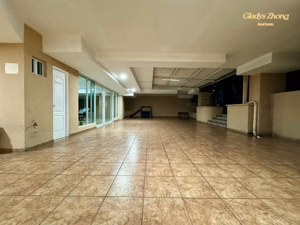 - VILLA OF SOURCES No. 1