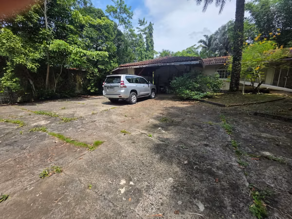 HOUSE FOR SALE IN LAS CUMBRE 1,800 m² OF LAND ID 836