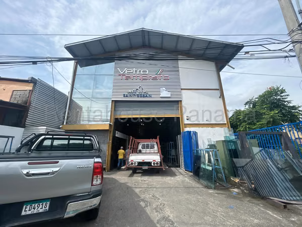 VENTA DE LOCAL EN RIO ABAJO  - CALLE 100 OESTE MONTE OSCURO