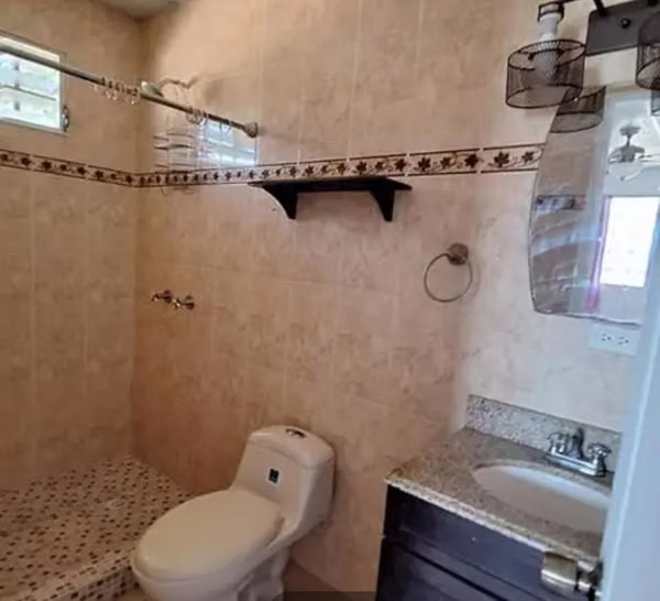VENDO CASA VIA HACIA LA PINTADA
